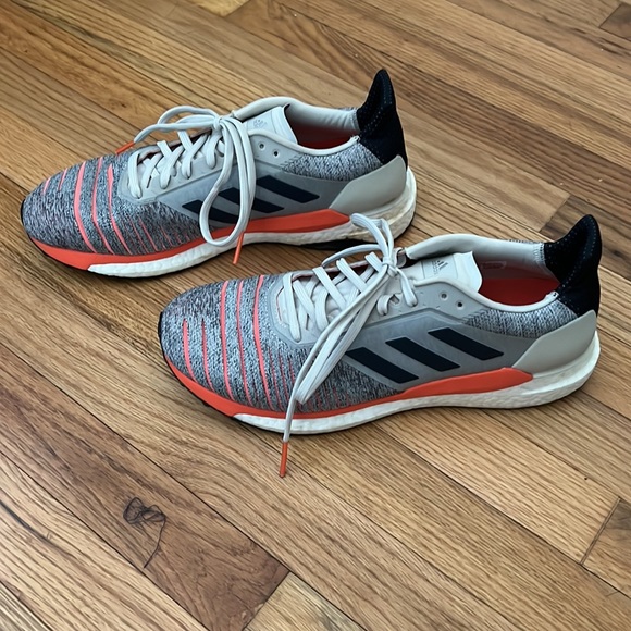 Men’s Adidas Solar Glide Shoes - Picture 2 of 10